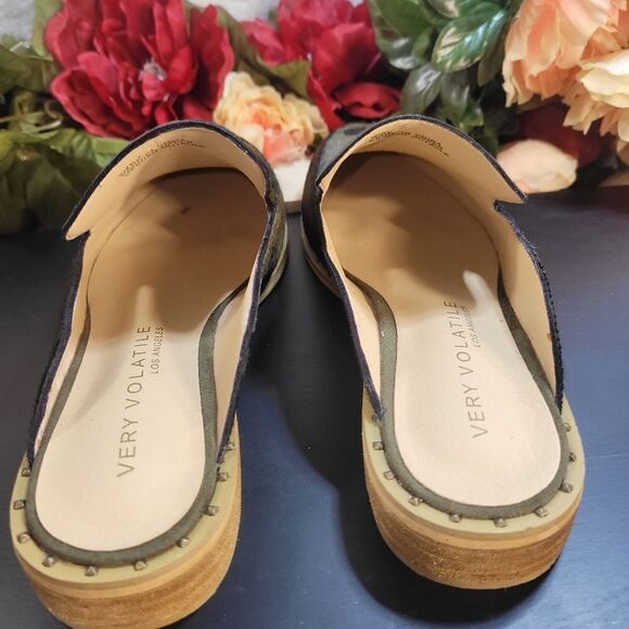 NIB Very Volatile Atwood Camo Slip On Shoe - Picture 11 of 13